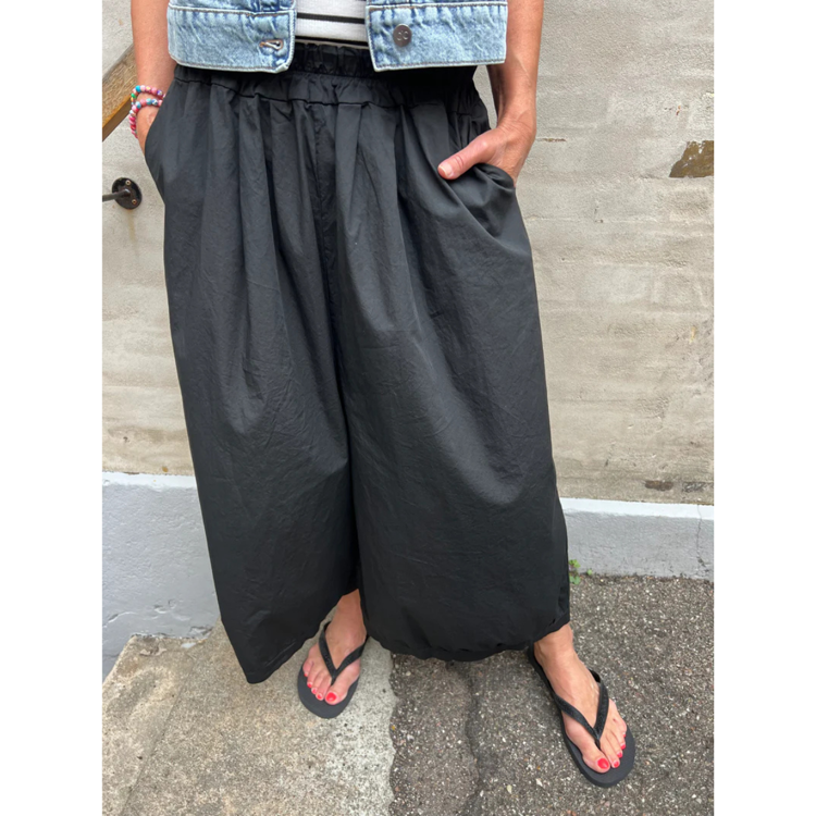 Mdcrigmor buks - Black