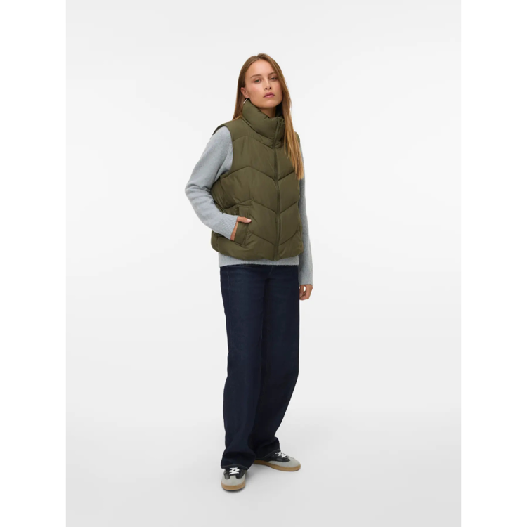 Vmligaeva vest - Grape leaf